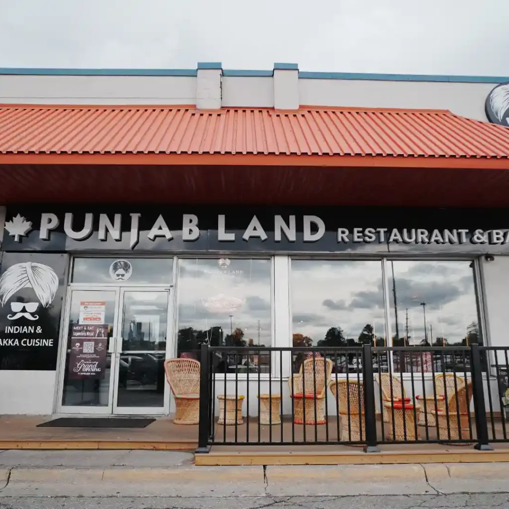 Punjabland Restaurant Brampton serving best chicken momos